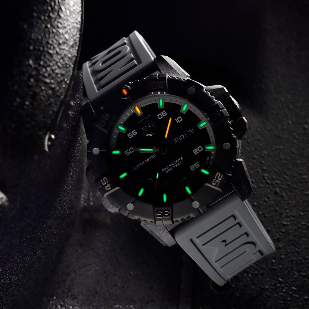 Master Carbon SEAL Automatic, 45 mm, Military Dive Watch 10 Master Carbon SEAL Automatic, 45 mm, Military Dive Watch
